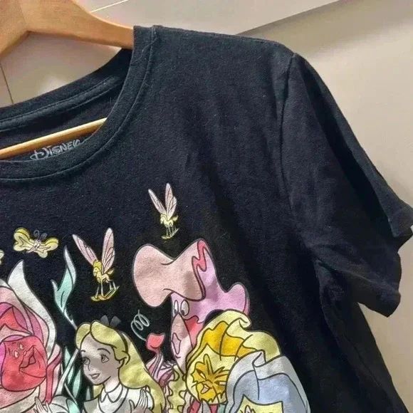 Disney XL Alice & Wonderland Black Short Sleeve Shirt - Picture 3 of 5